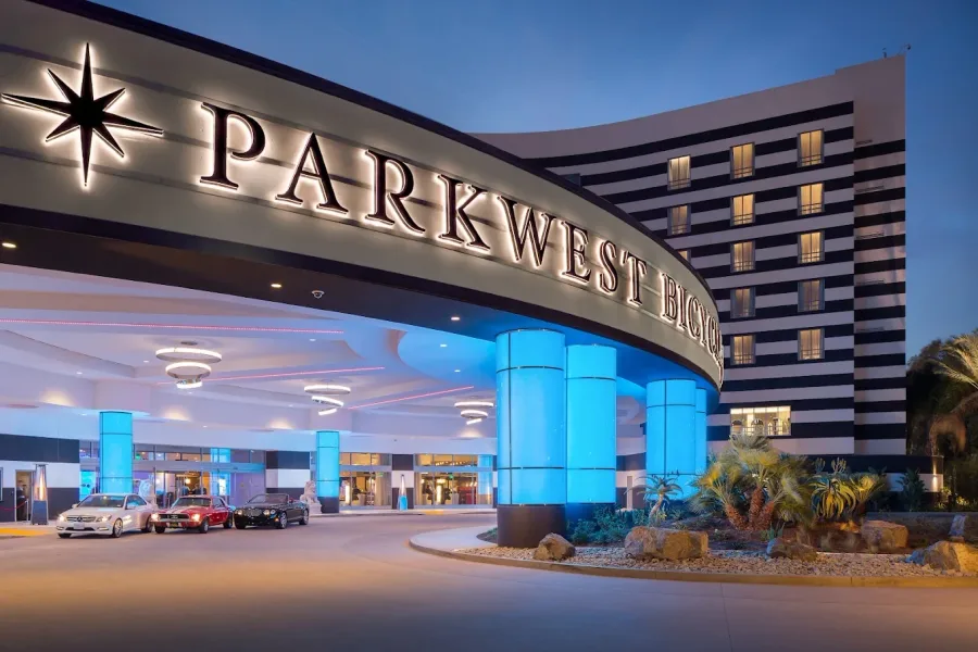 Parkwest Bicycle Casino & Hotel valet parking